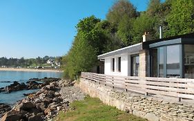 Holiday Home Pieds Dans L'Eau - Loq214